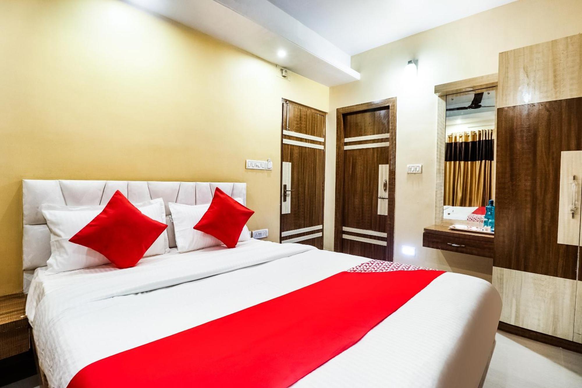 כלכותה Hotel O Kuber Residency Near Birla Mandir מראה חיצוני תמונה
